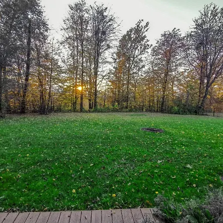 Apartament Lawendowy * Устронь